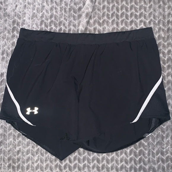 Under Armour Pants - Under Armour Loose Fit Running Shorts. Panty style liner.